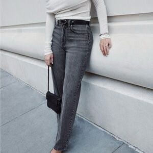 Abercrombie & Fitch High Rise Vintage Straight Jean